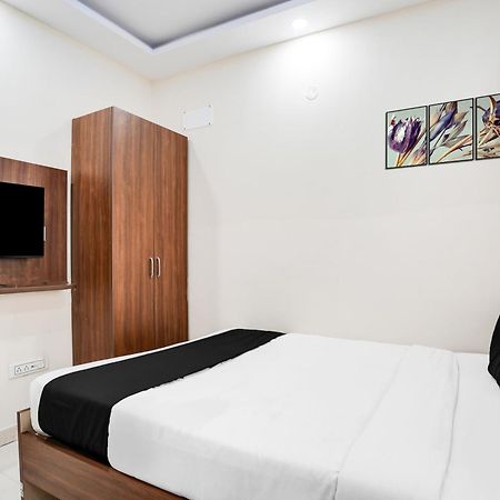 Super Hotel O Bangalore Near Reva Circle Formerly Cka Boarding Yelahanka Eksteriør billede