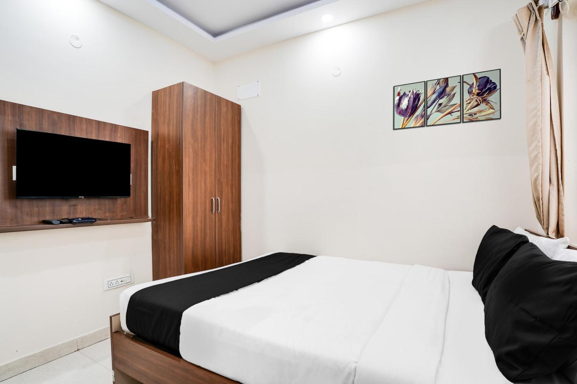 Super Hotel O Bangalore Near Reva Circle Formerly Cka Boarding Yelahanka Eksteriør billede